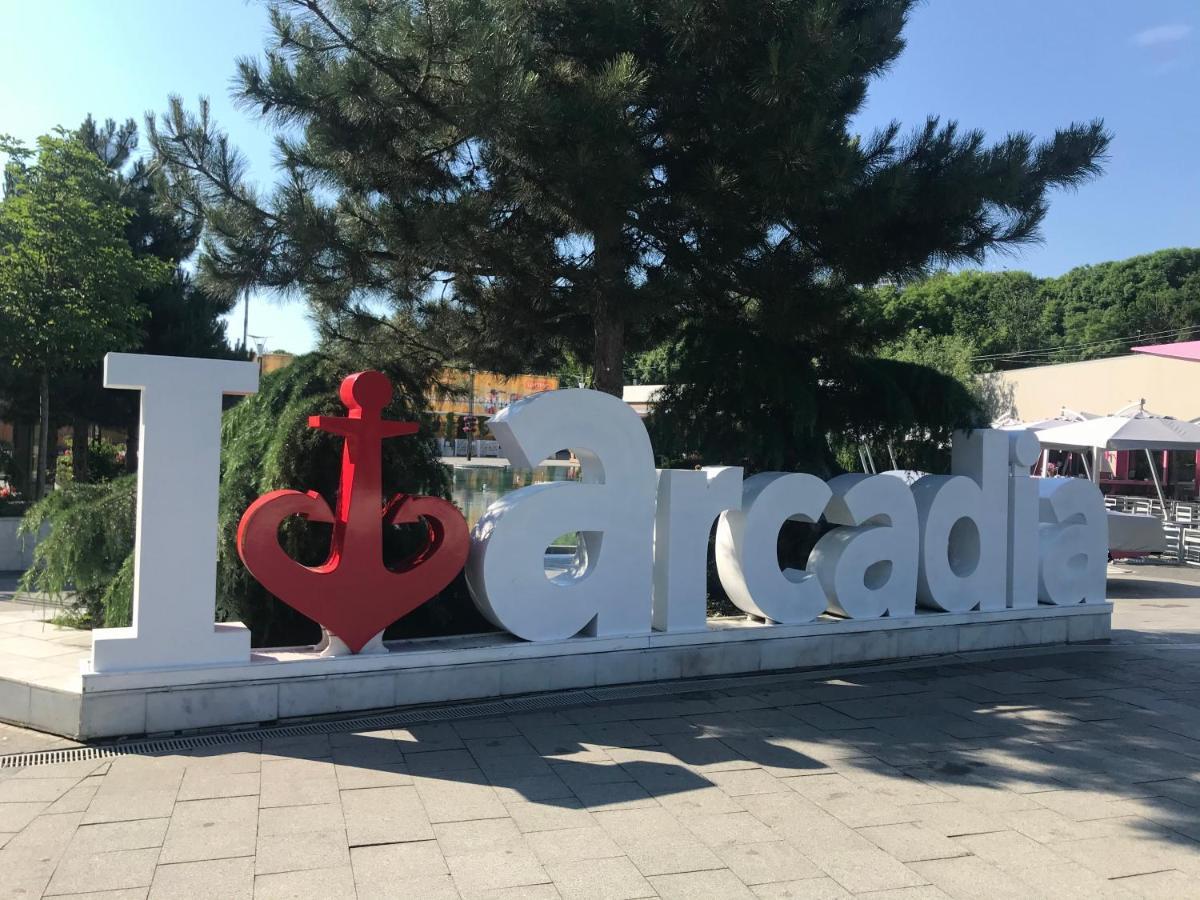 Апартаменты В Аркадии-42 Жемчужина Odesa Exterior foto