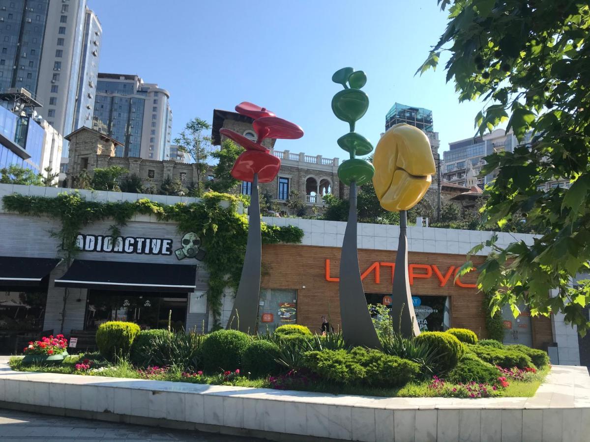 Апартаменты В Аркадии-42 Жемчужина Odesa Exterior foto